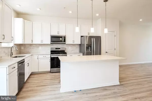 Cambridge, MD 21613,311 RIVERSIDE LN