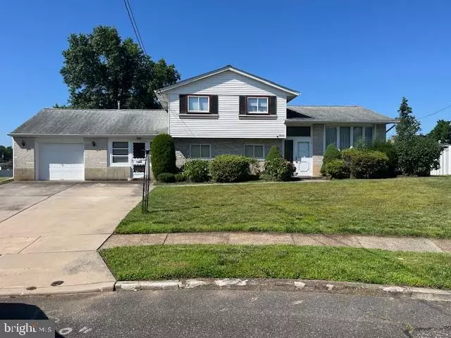 Glendora, NJ 08029,13 ALBERT RD