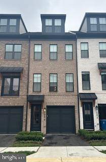 22910 TAWNY PINE SQ, Ashburn, VA 20148