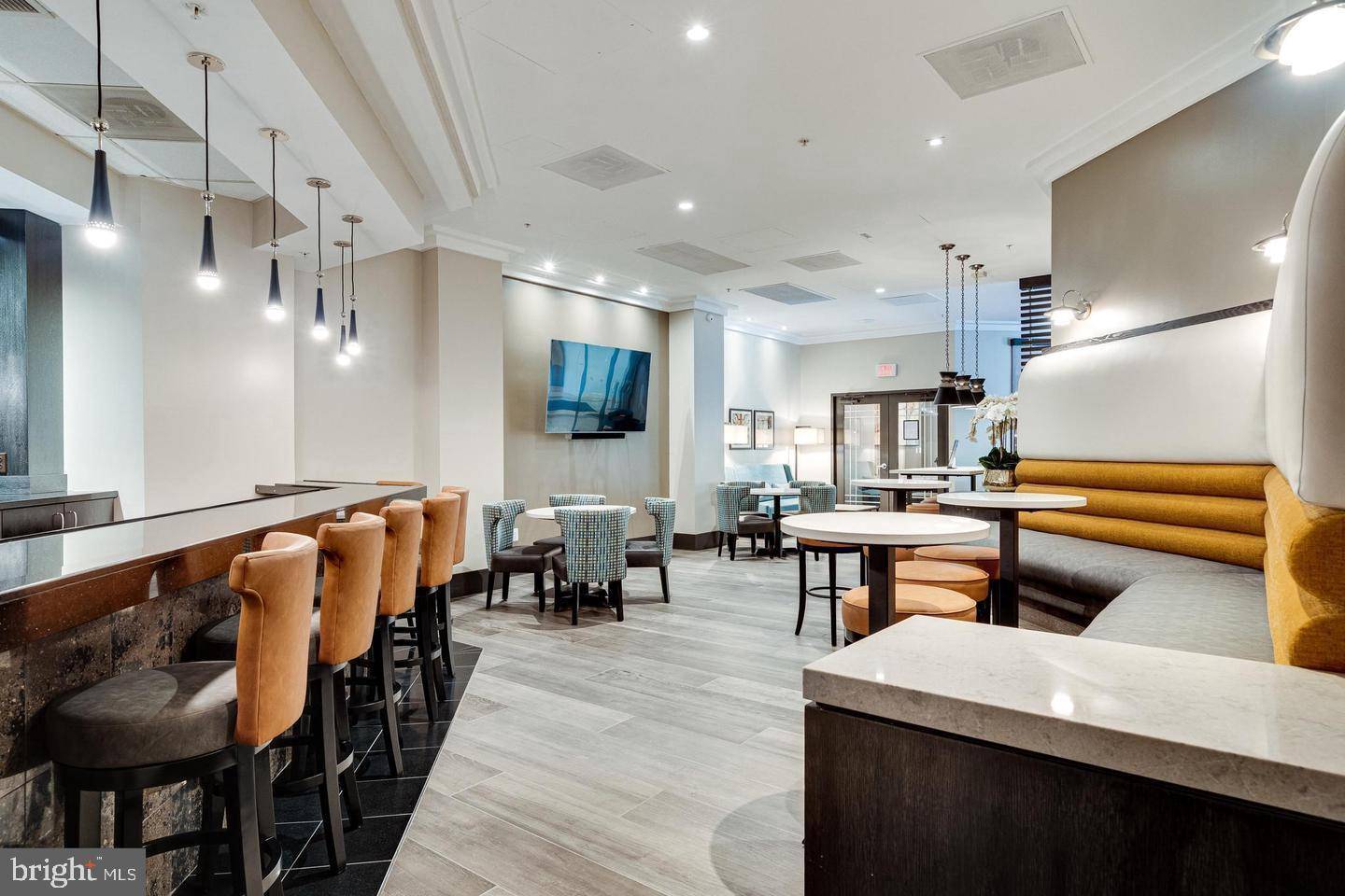 Alexandria, VA 22302,3101 HAMPTON DR #1307