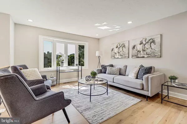 Oxon Hill, MD 20745,2202 NORLINDA AVE