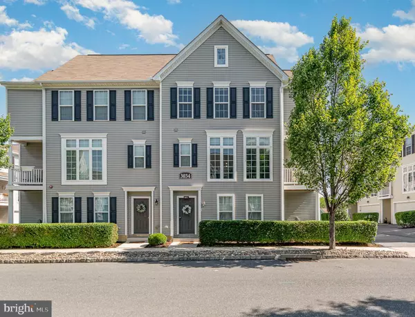 3034 E MERIDIAN CMNS, Mechanicsburg, PA 17055
