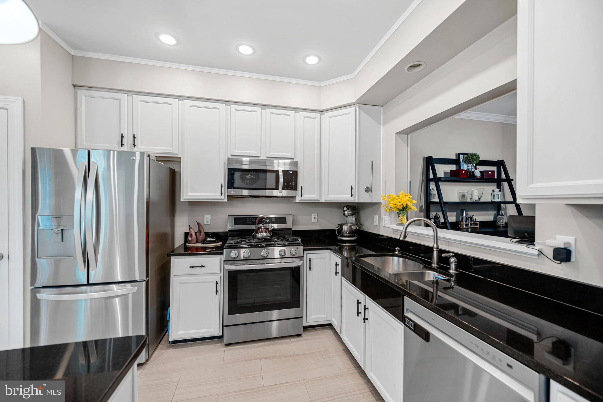 Alexandria, VA 22306,3715 HUNTLEY MEADOWS LN