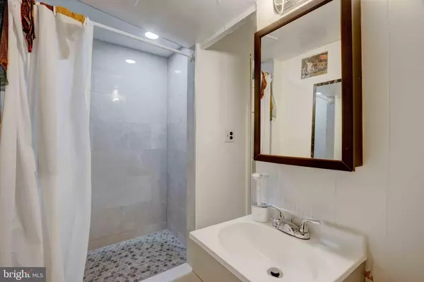 Lanham, MD 20706,9102 4TH ST