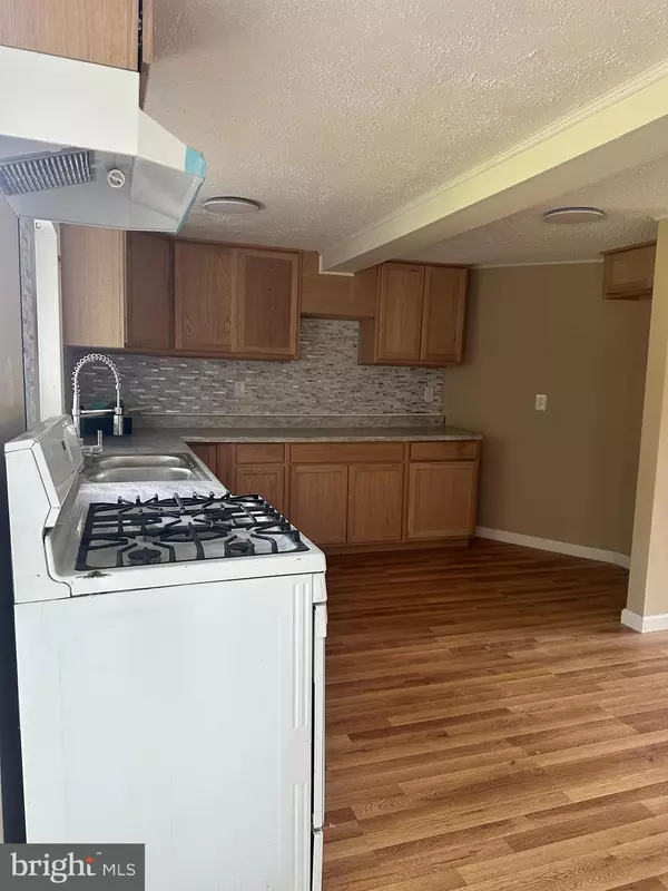 Warsaw, VA 22572,1171 JONES CREEK RD