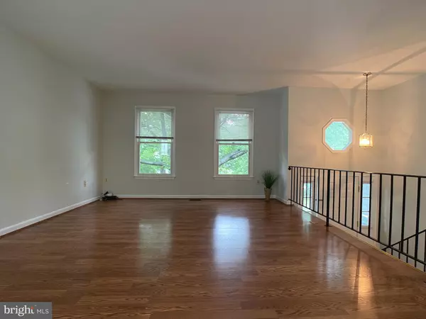 College Park, MD 20740,8729 36TH AVE