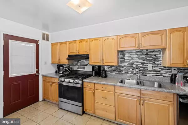 Temple Hills, MD 20748,4127 28TH AVE