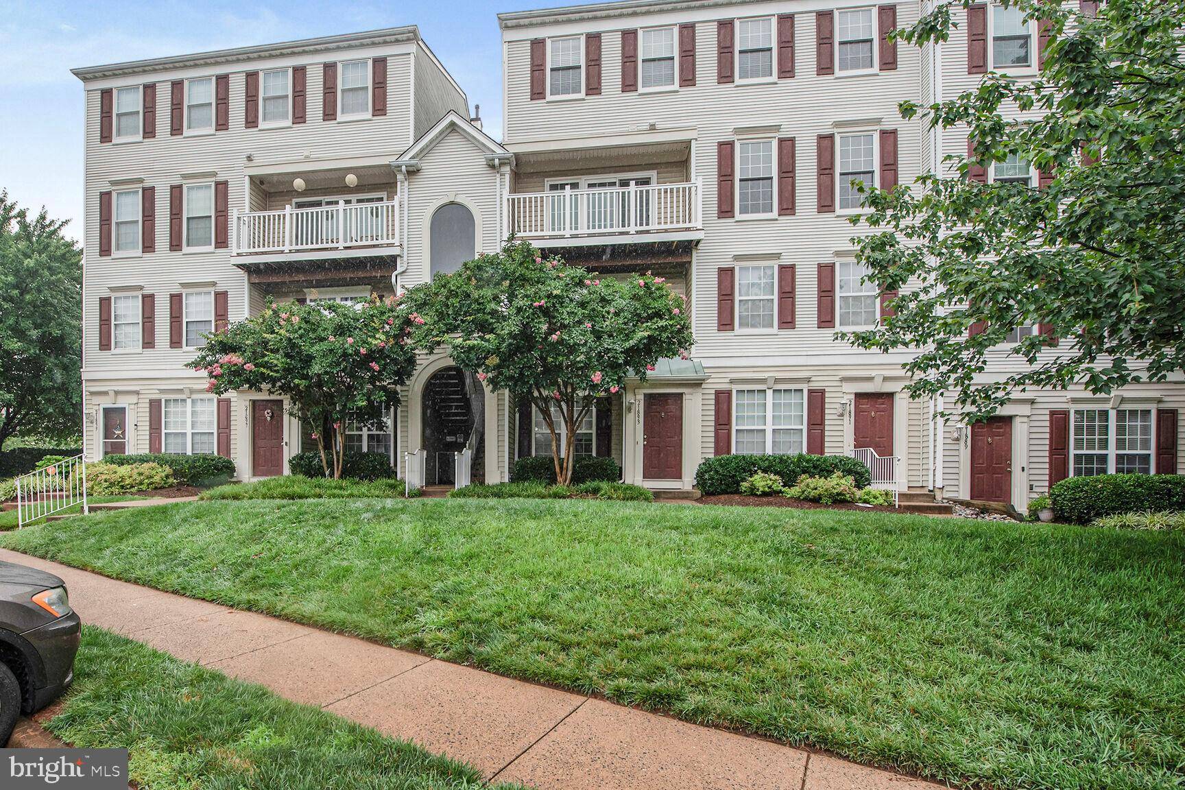 21895 ELKINS TER #301, Sterling, VA 20166
