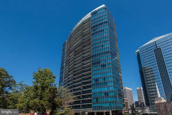 1881 N NASH ST #607, Arlington, VA 22209