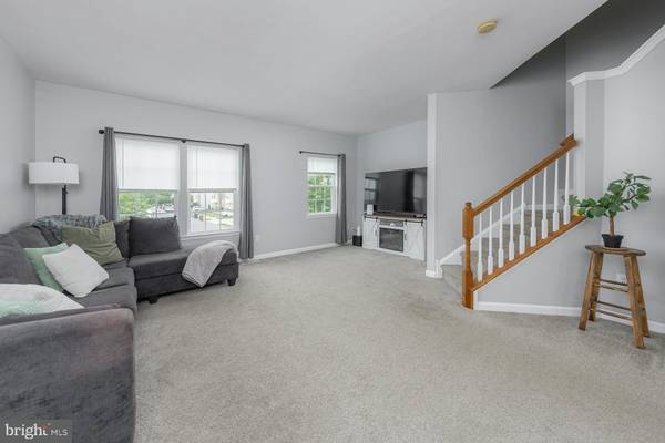 Mount Royal, NJ 08061,372 CONCETTA DR