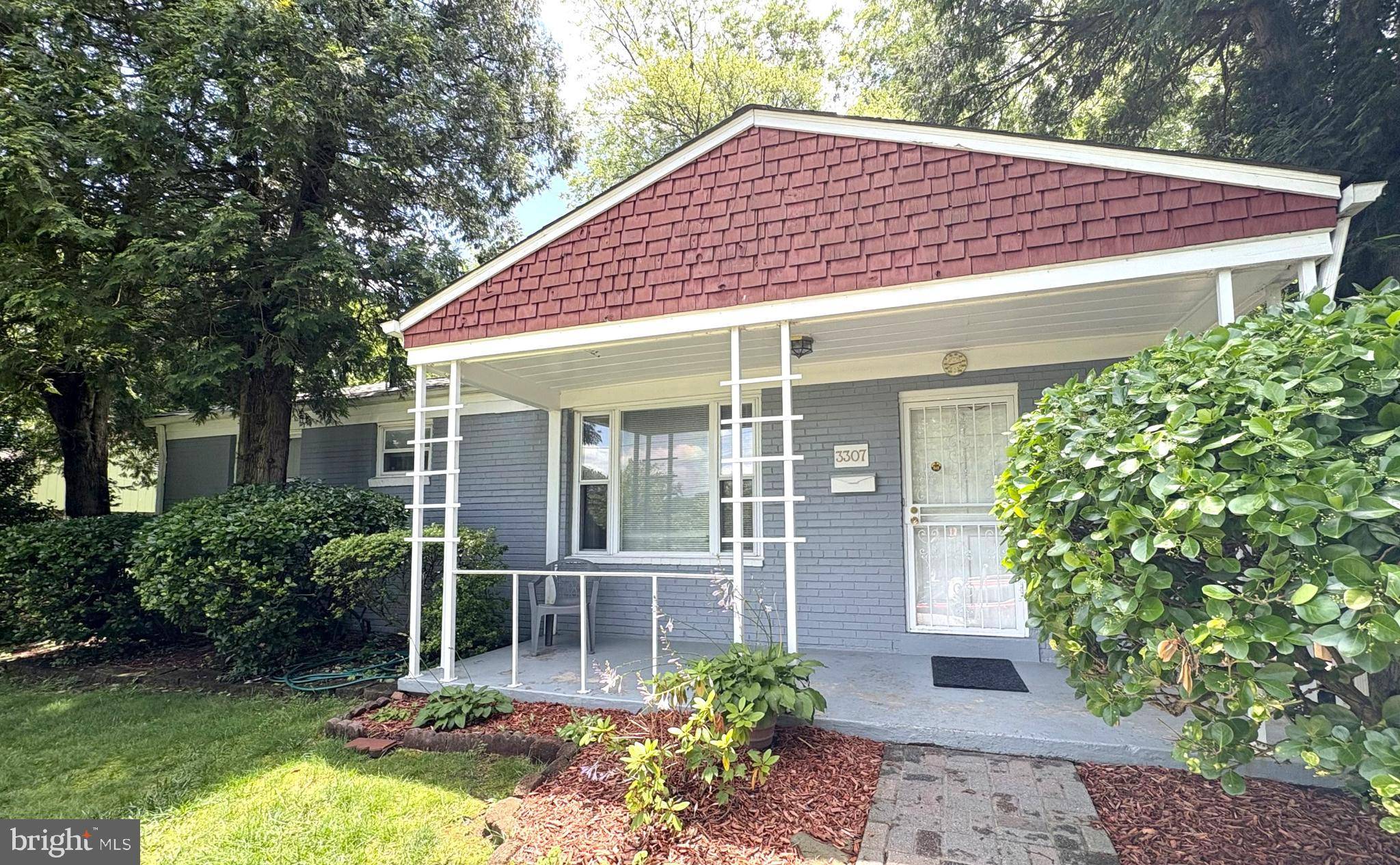 Hyattsville, MD 20783,3307 PENNSYLVANIA ST