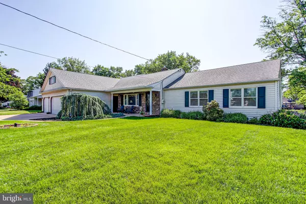 Hatfield, PA 19440,44 JUNE DR