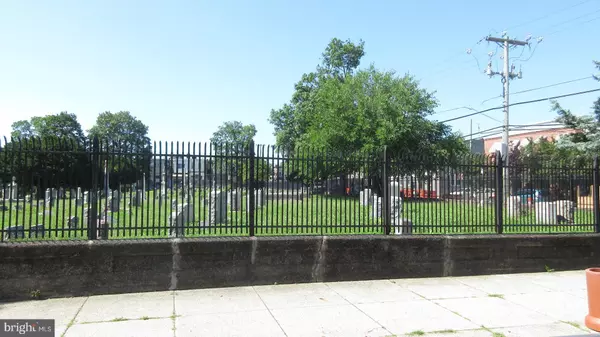 Philadelphia, PA 19145,1841 WOLF ST