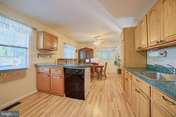 Annapolis, MD 21403,399 HILLTOP LN