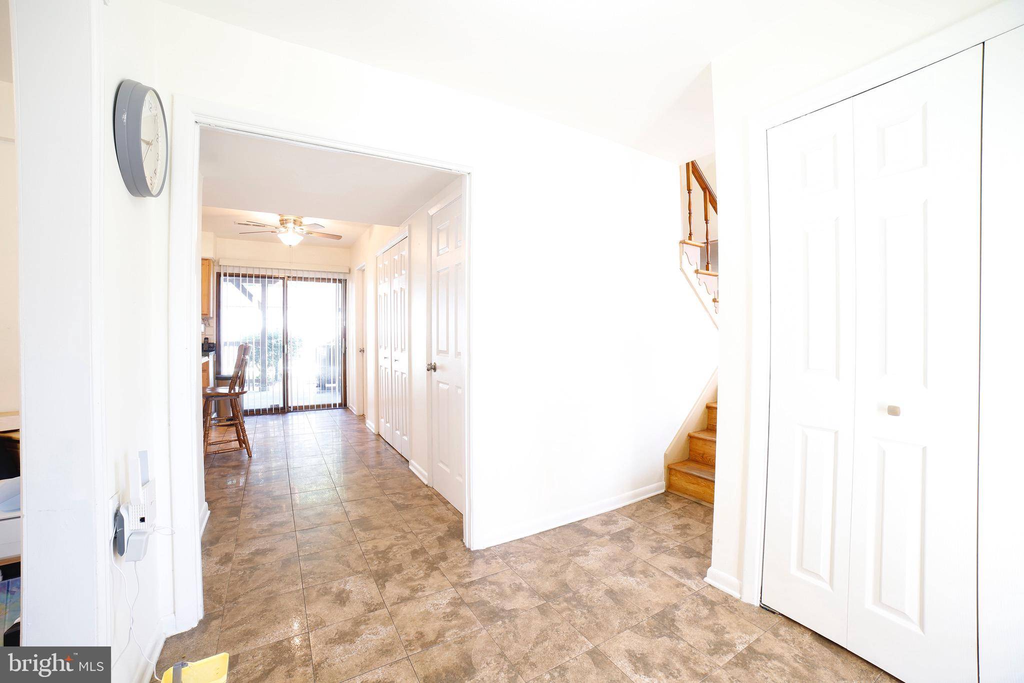 Annapolis, MD 21403,399 HILLTOP LN