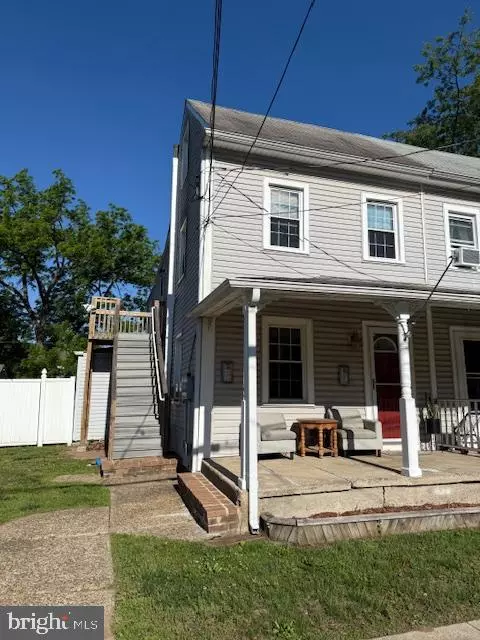408 BUTTONWOOD ST #B, Delanco, NJ 08075