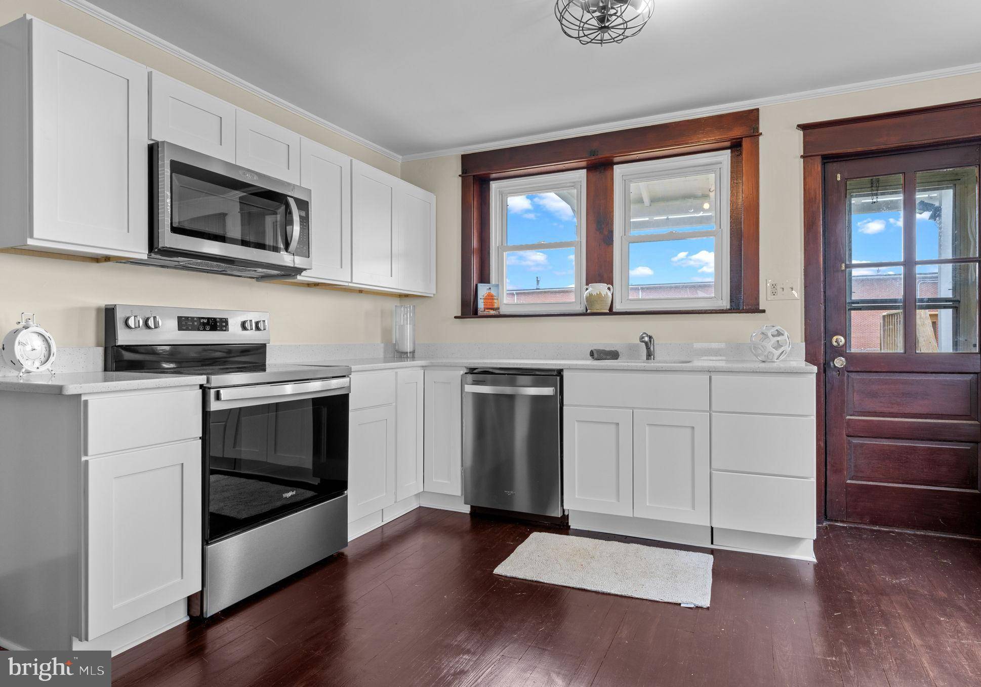 Red Hill, PA 18076,704 MAIN ST