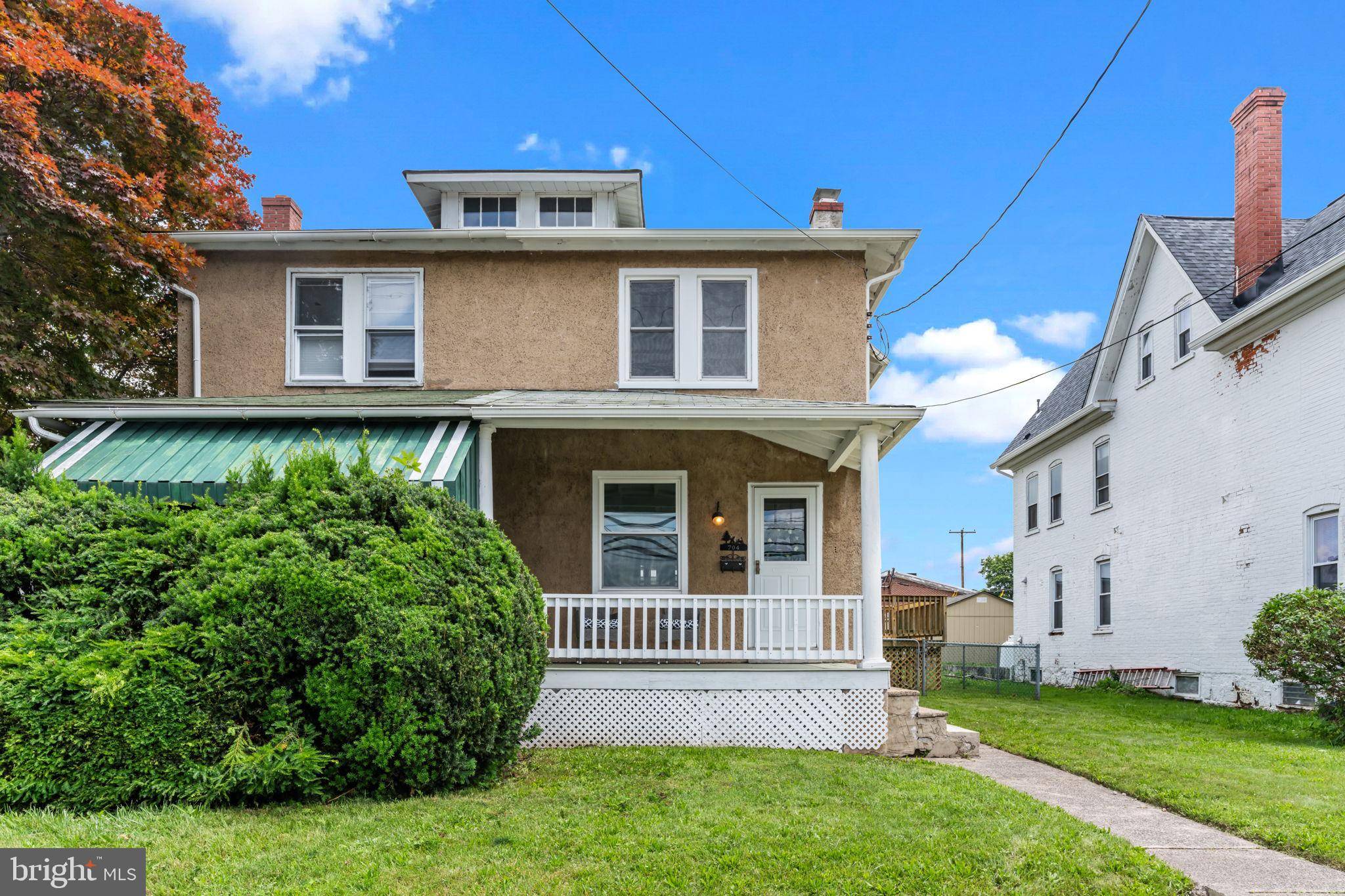 704 MAIN ST, Red Hill, PA 18076