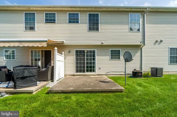 York, PA 17406,2312 SLATER HILL LN E #62