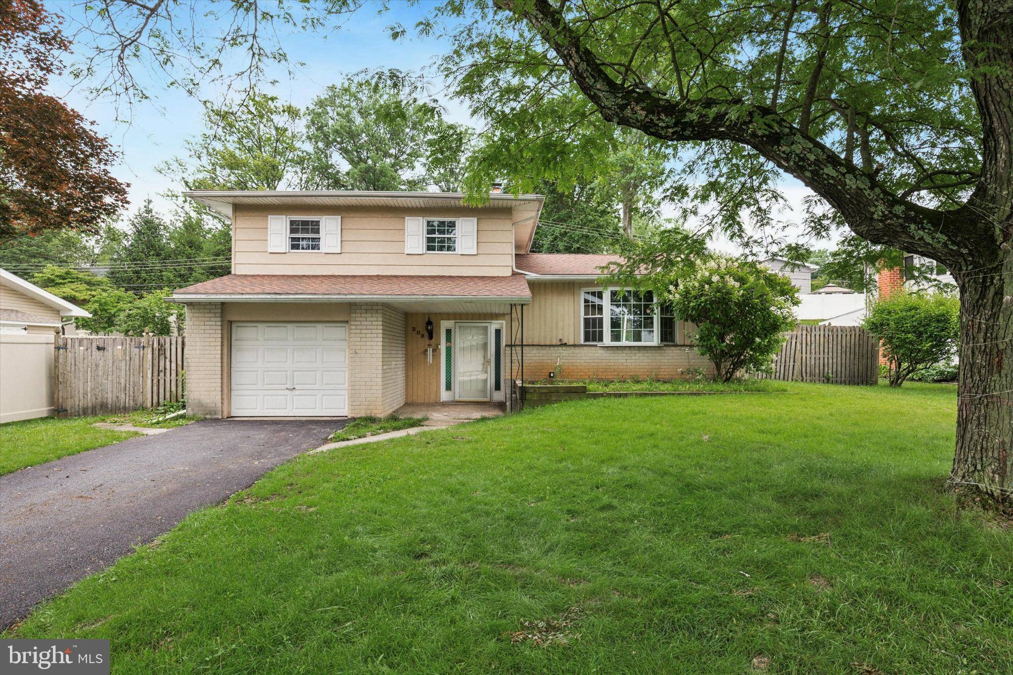 209 RIVERVIEW RD, King Of Prussia, PA 19406