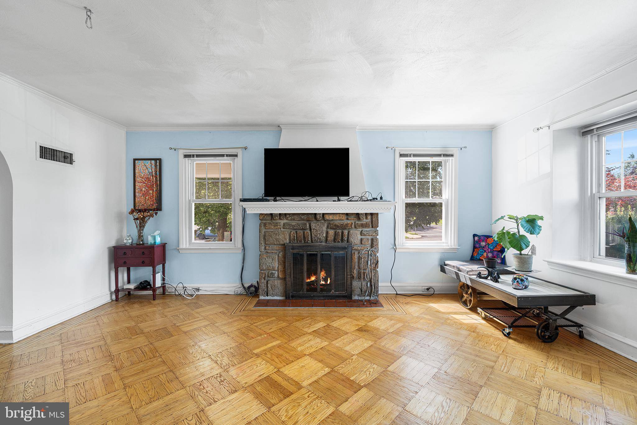 Philadelphia, PA 19111,831 FANSHAWE ST