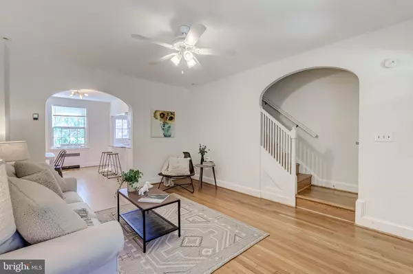 Washington, DC 20007,2217 39TH PL NW