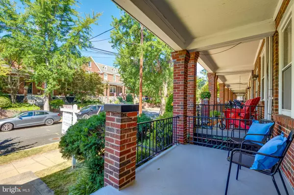 Washington, DC 20007,2217 39TH PL NW