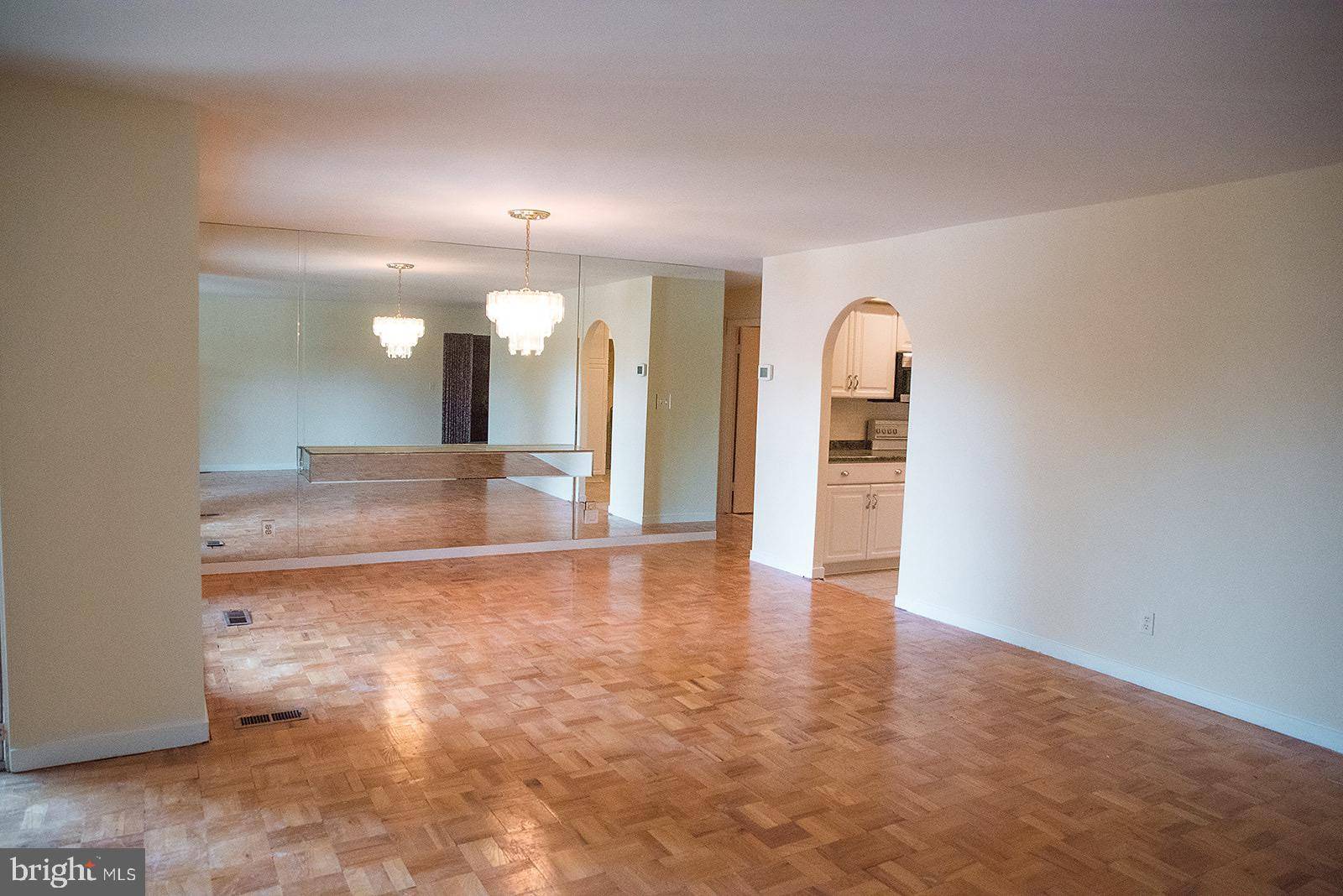 Baltimore, MD 21208,16 STONEHENGE CIR #16-5
