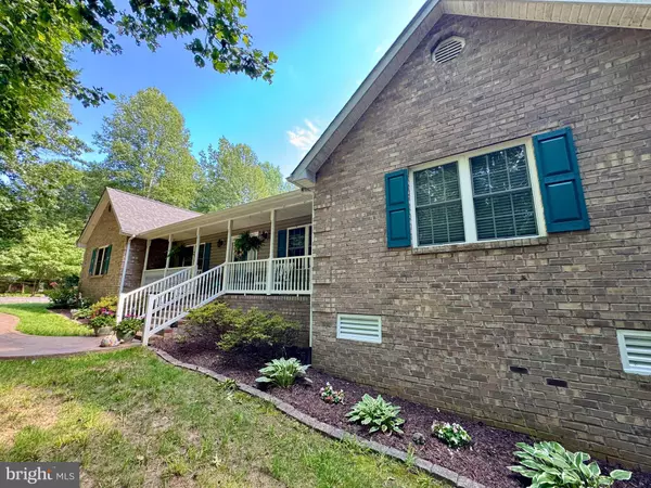 Rhoadesville, VA 22542,28310 BEECH DR