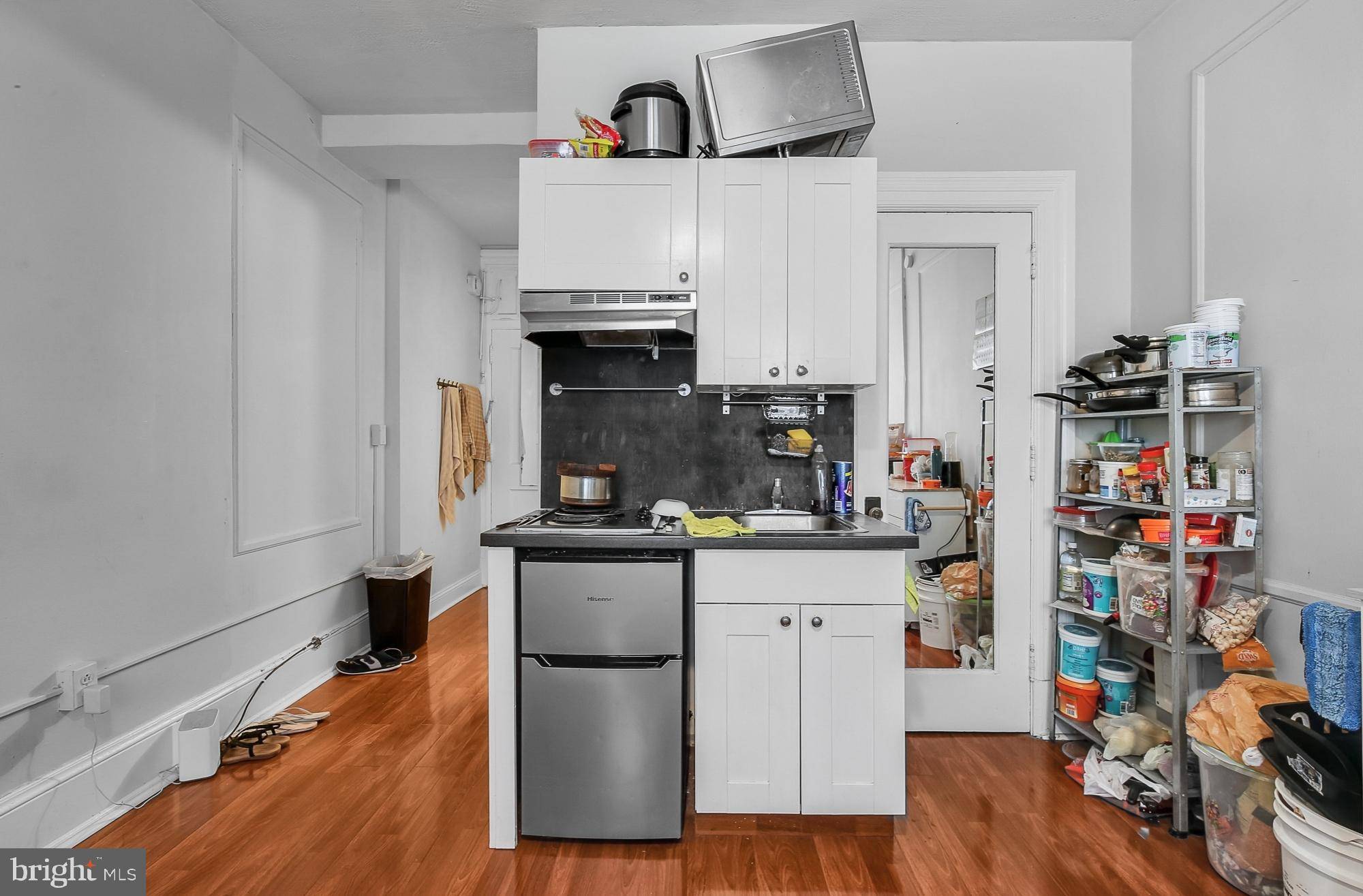 Philadelphia, PA 19107,1324 LOCUST ST #1128