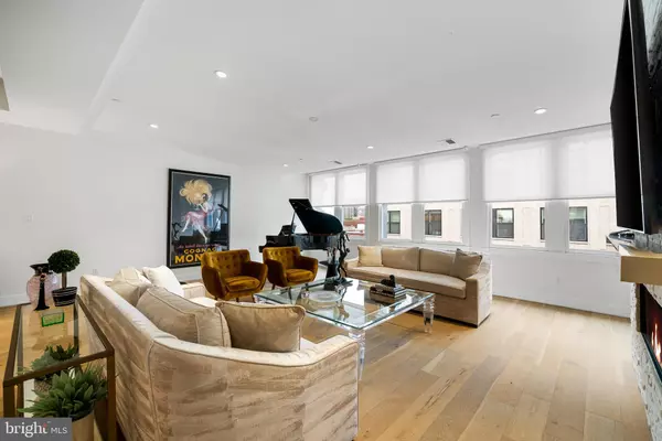 Philadelphia, PA 19106,20 S LETITIA ST #5B