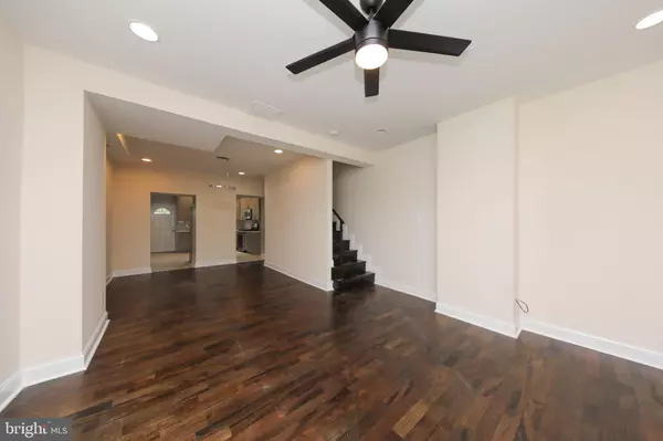 Philadelphia, PA 19127,4354 CRESSON ST