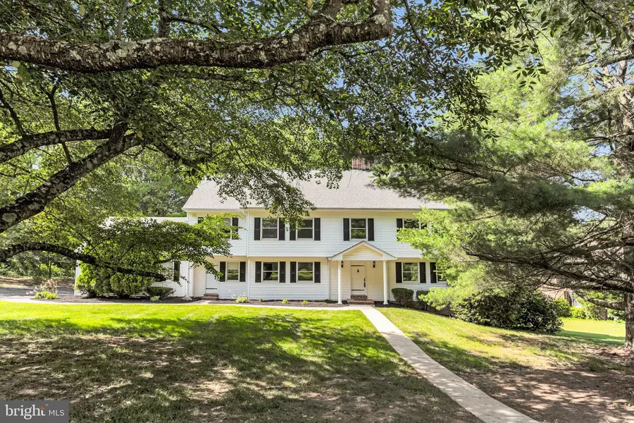 6651 ISLE OF SKYE DR, Highland, MD 20777
