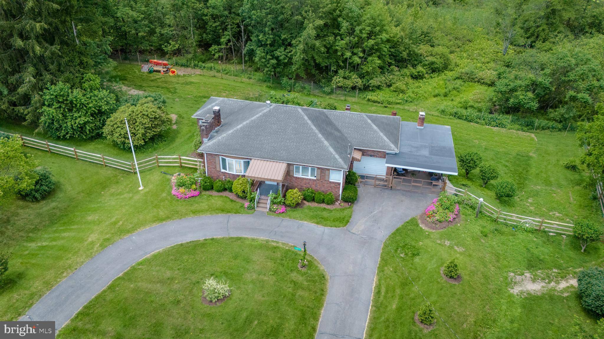 Andreas, PA 18211,1571 PENN DR