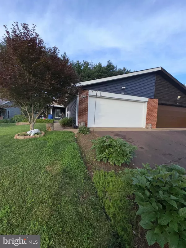 Culpeper, VA 22701,588 MEADOWBROOK DR