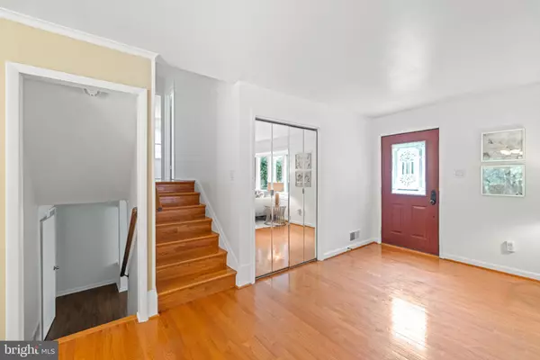 Springfield, VA 22152,6708 HARWOOD PL