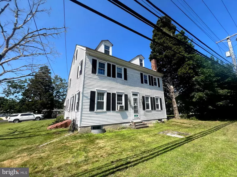 1201 E BUCKSHUTEM RD, Millville, NJ 08332