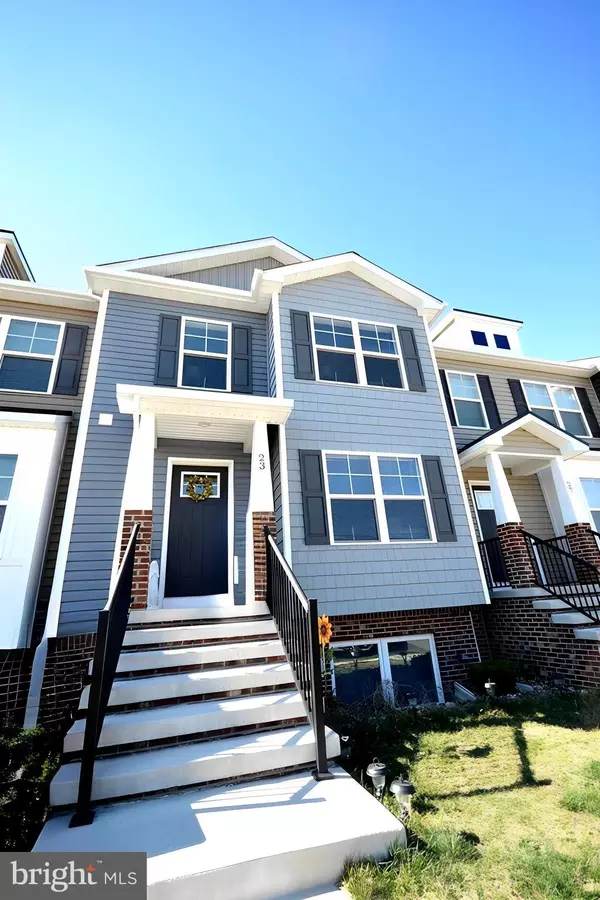 23 MOSES DR, Martinsburg, WV 25405