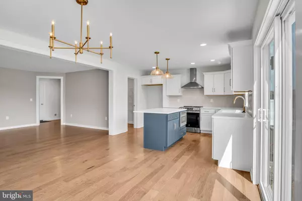 Annville, PA 17003,105 CANDLER WAY #045