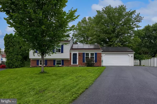 6 CARLTON CT, Willow Street, PA 17584