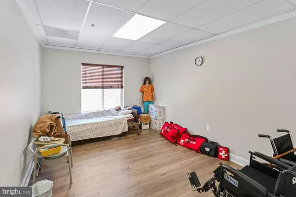 Manassas, VA 20110,9420 FORESTWOOD LN #203