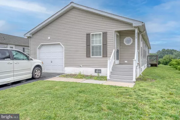 728 RADNOR LN #8, Smyrna, DE 19977