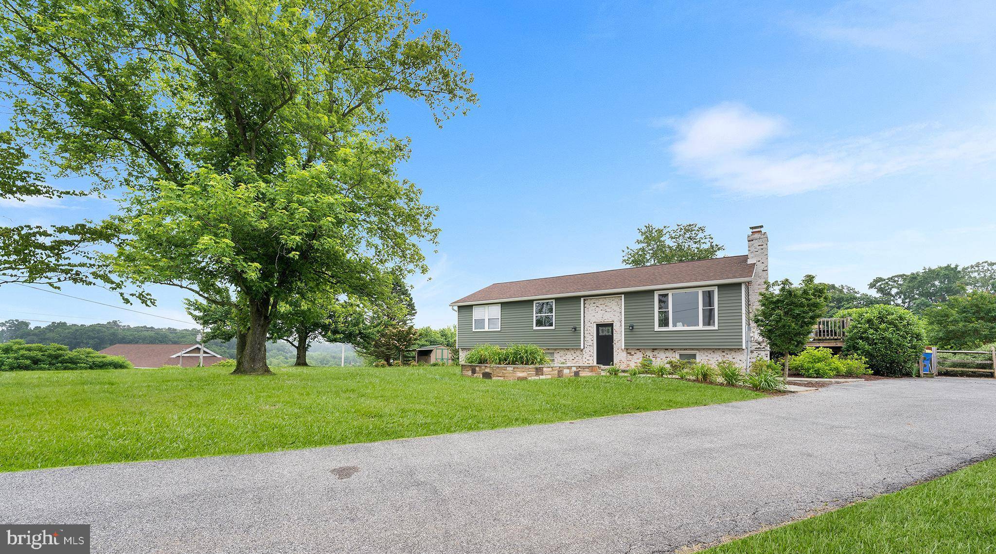 Stewartstown, PA 17363,18747 FIVE FORKS RD