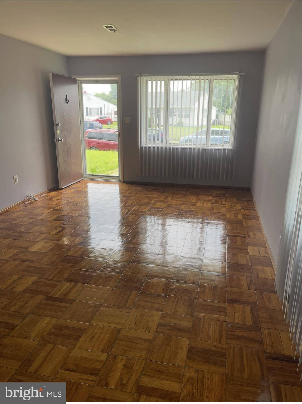 Oxon Hill, MD 20745,810 CRAWFORD ST