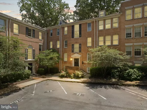 Washington, DC 20008,2721 ORDWAY ST NW #5