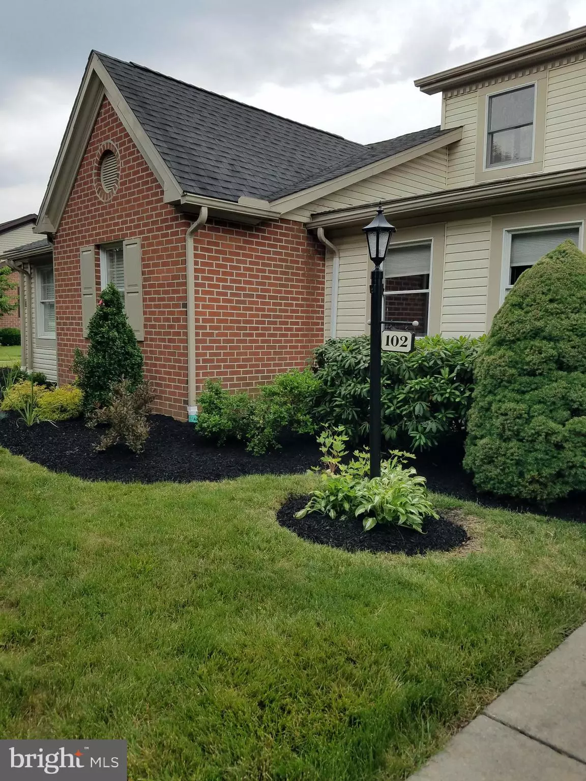 Carlisle, PA 17013,102 STRAYER DR