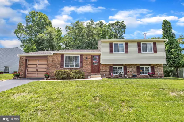 Clinton, MD 20735,4803 CATHERINE CT