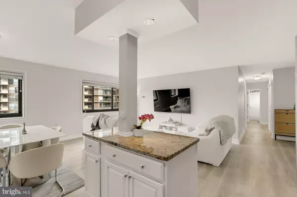 Arlington, VA 22202,1200 S ARLINGTON RIDGE RD #507