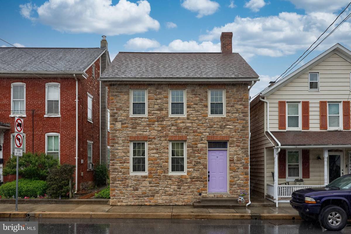 Mount Joy, PA 17552,246 MARIETTA AVE