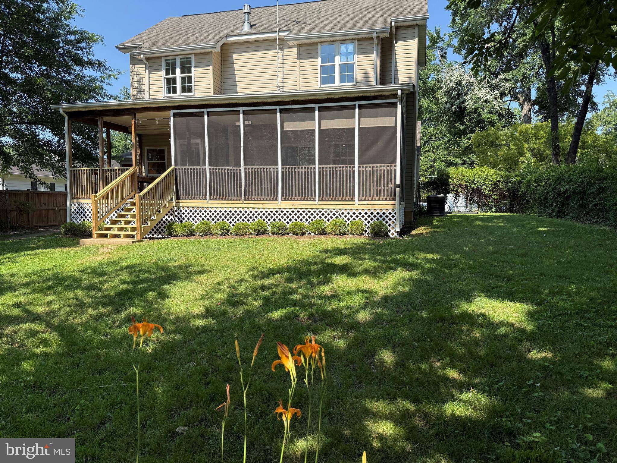 Falls Church, VA 22042,2933 FAIRMONT ST